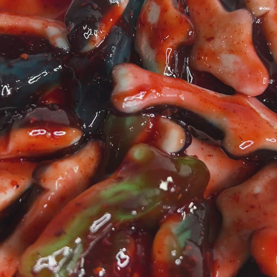 video - tiburones - sharks - gummies - gomitas - chamoy